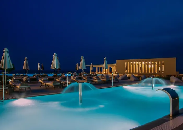 Ammoa Luxury & Hotel