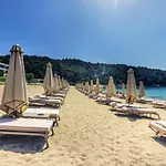 Отель Ammoa Luxury & 5*