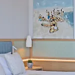 Ammoa Luxury & Hotel 5*