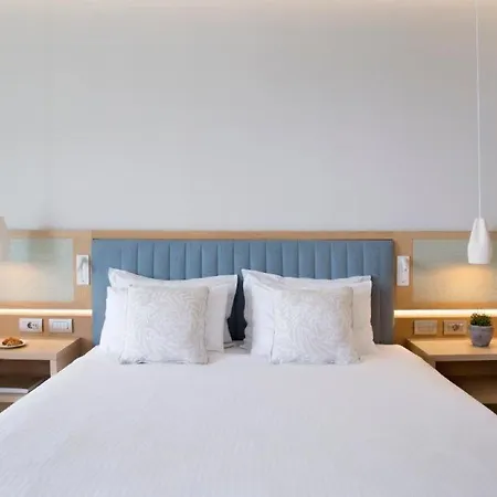 Ammoa Luxury & Hotell 5*