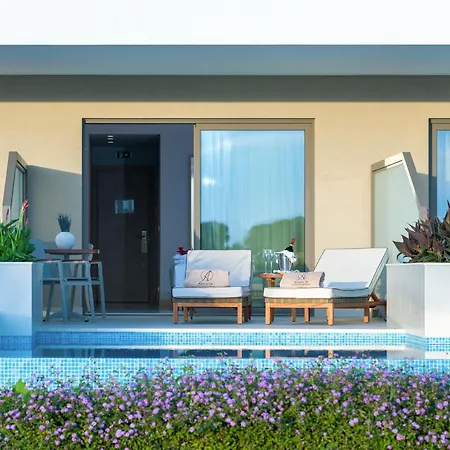 Ammoa Luxury & Отель 5*
