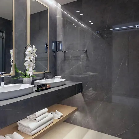 Ammoa Luxury & Отель 5*