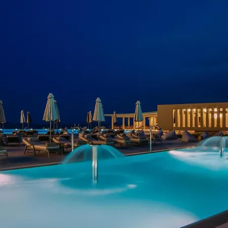 Ammoa Luxury & Hotel